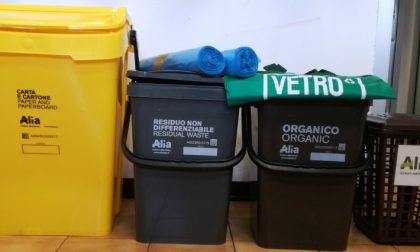 Proseguono le polemiche sulla riorganizzazione dei punti di raccolta rifiuti