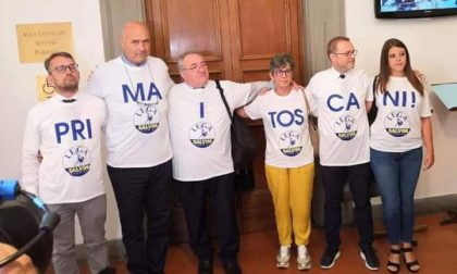 Protesta della Lega in Regione: la maglietta sbagliata tocca alla consigliera pistoiese