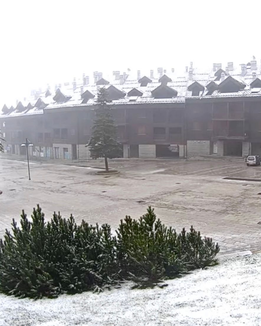 Val di Luce: i primi fiocchi annunciano l’inverno in Appennino