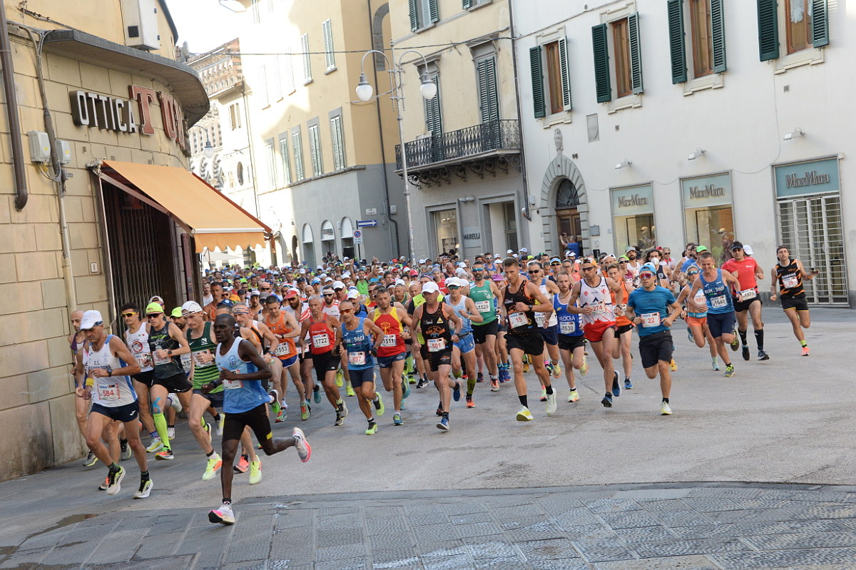 Celebrati i giudici Uisp di Pistoia per il loro contributo al podismo