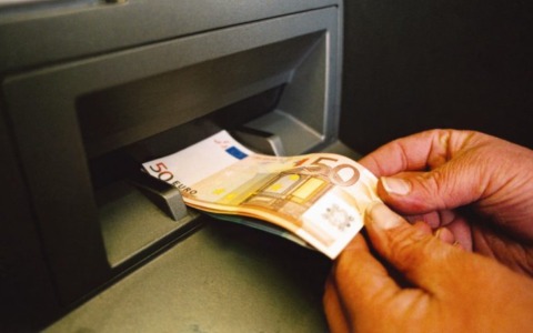 Con l’arrivo delle tredicesime, poco resterà nelle tasche dei lavoratori