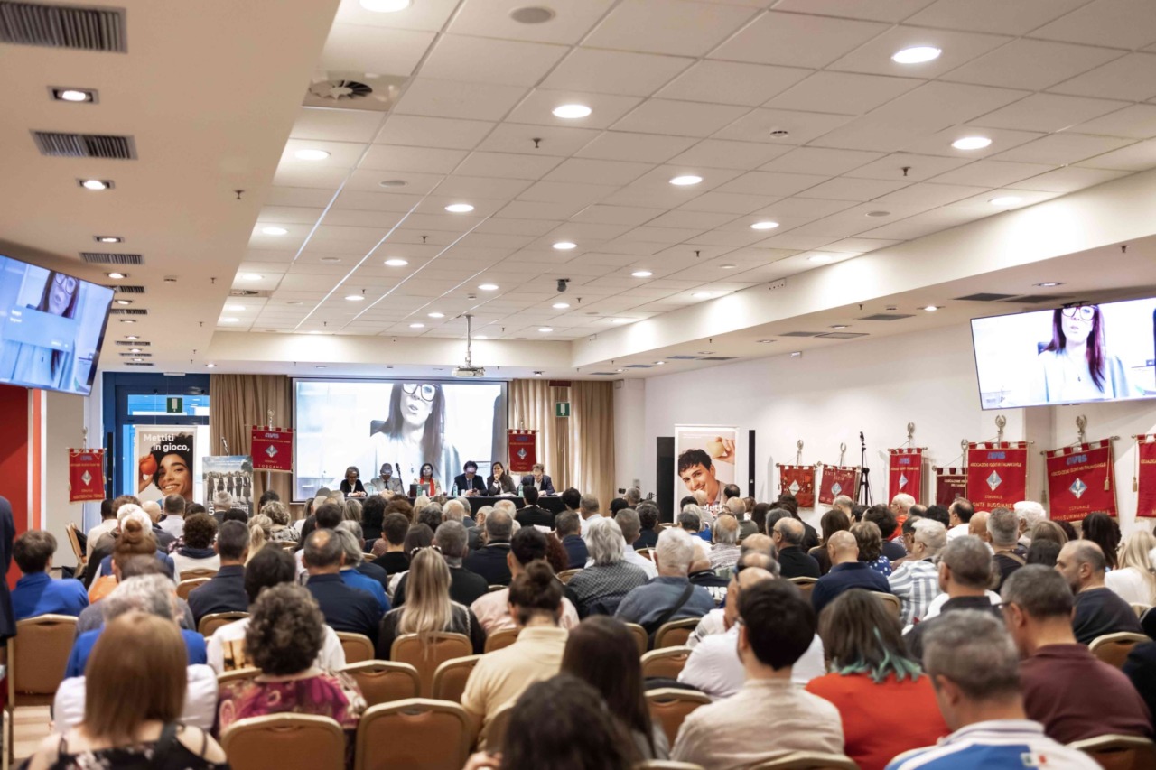 Avis Toscana: oltre il 50% dei donatori ha più di 46 anni